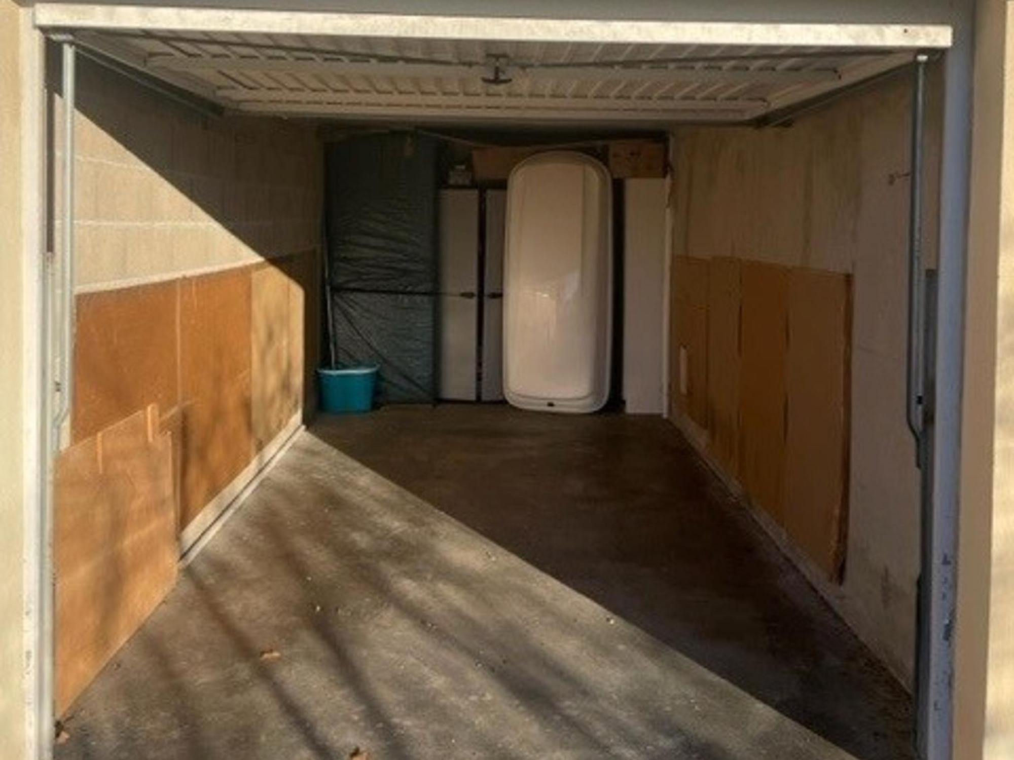 Renove Avec Climatisation Et Garage, Proche Et Commodites - Fr-1-338-548 *